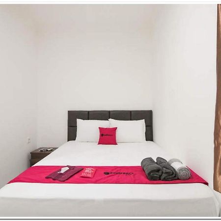 Reddoorz @ Ruko Itc Roxy Mas Ξενοδοχείο Τζακάρτα Εξωτερικό φωτογραφία