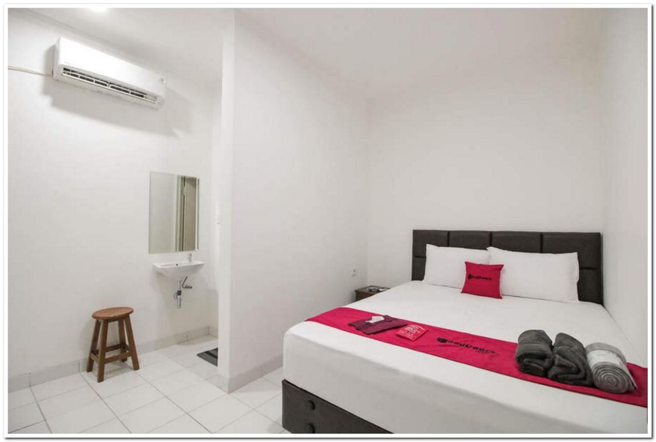 Reddoorz @ Ruko Itc Roxy Mas Ξενοδοχείο Τζακάρτα Εξωτερικό φωτογραφία