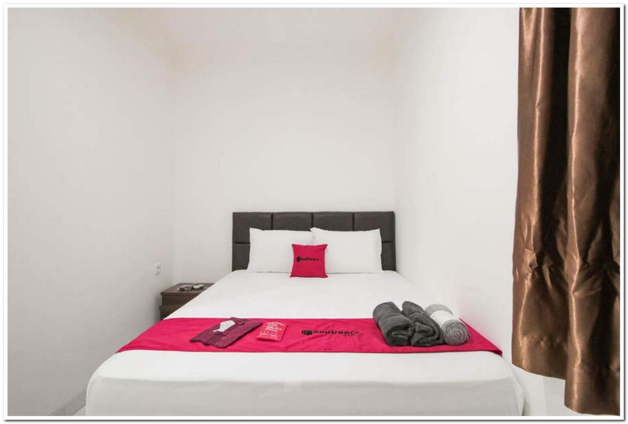 Reddoorz @ Ruko Itc Roxy Mas Ξενοδοχείο Τζακάρτα Εξωτερικό φωτογραφία