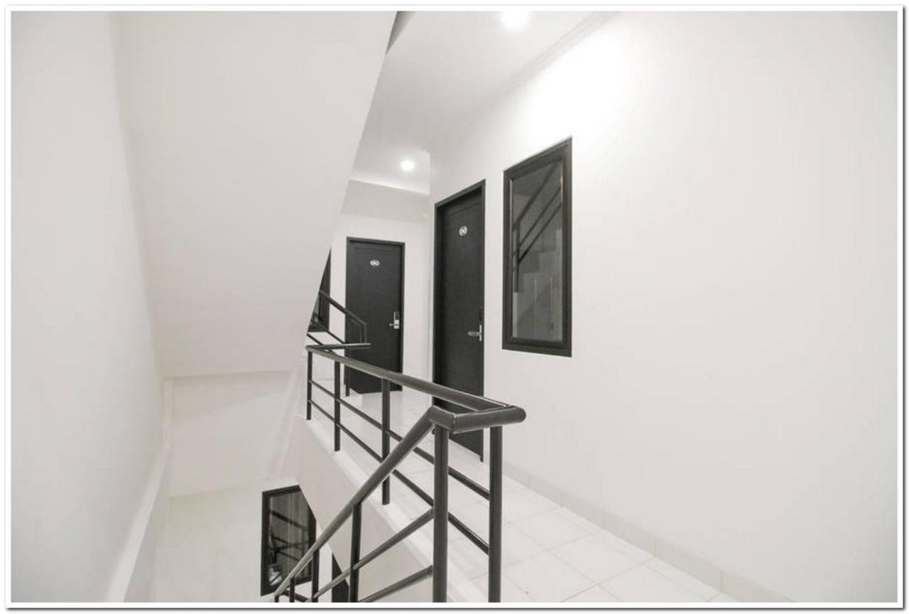 Reddoorz @ Ruko Itc Roxy Mas Ξενοδοχείο Τζακάρτα Εξωτερικό φωτογραφία